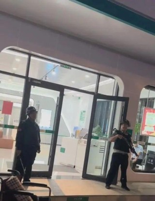 患病老人被要求本人到场取钱时死亡，农行株洲支行最新回应：向逝者致以沉痛哀悼